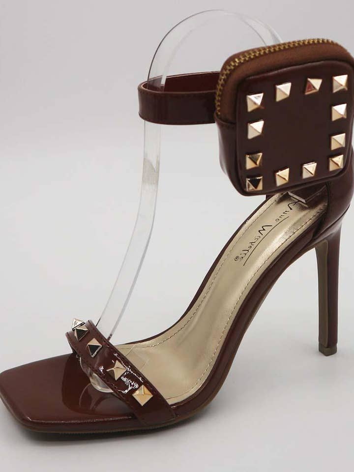 Mars Sky Shoes Wholesale - Wholesale High Heels - Women's - Anne Michelle EVERMORE-35 Studded Ankle Pocket Sandals-22.65