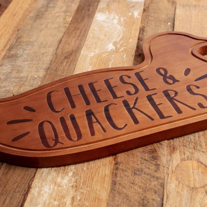 Boxer Gifts EU - Wholesale Cheese Board - Wooden Charcuterie Board - Cheese & Quackers3