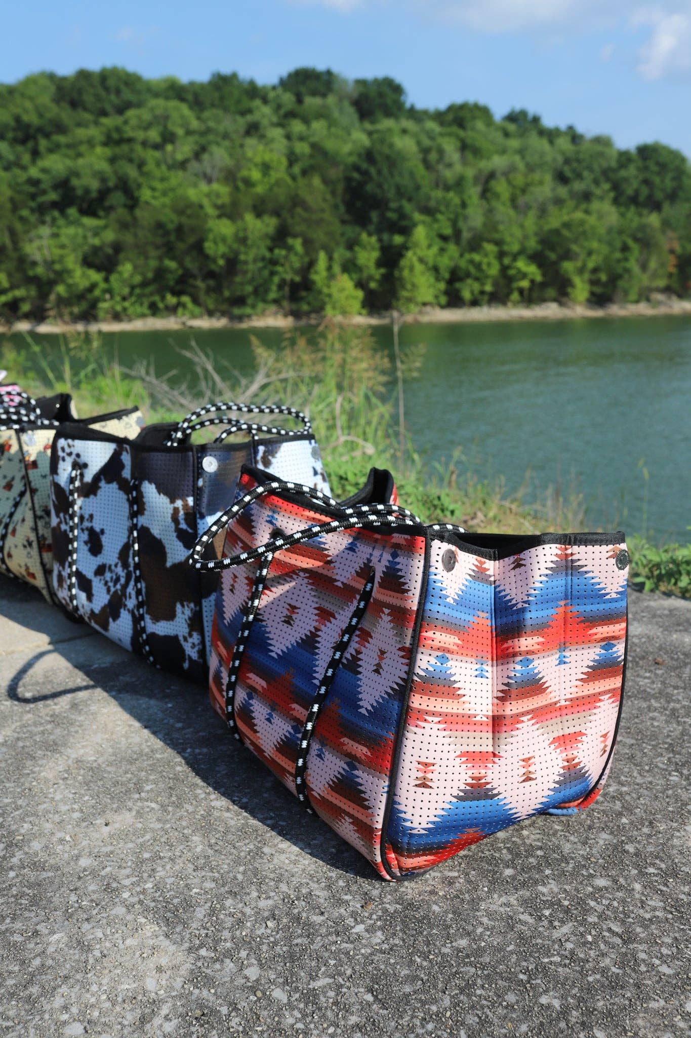 The Front Porch Label - Wholesale Draagtas - Dames - Grote draagtas in Aztec2