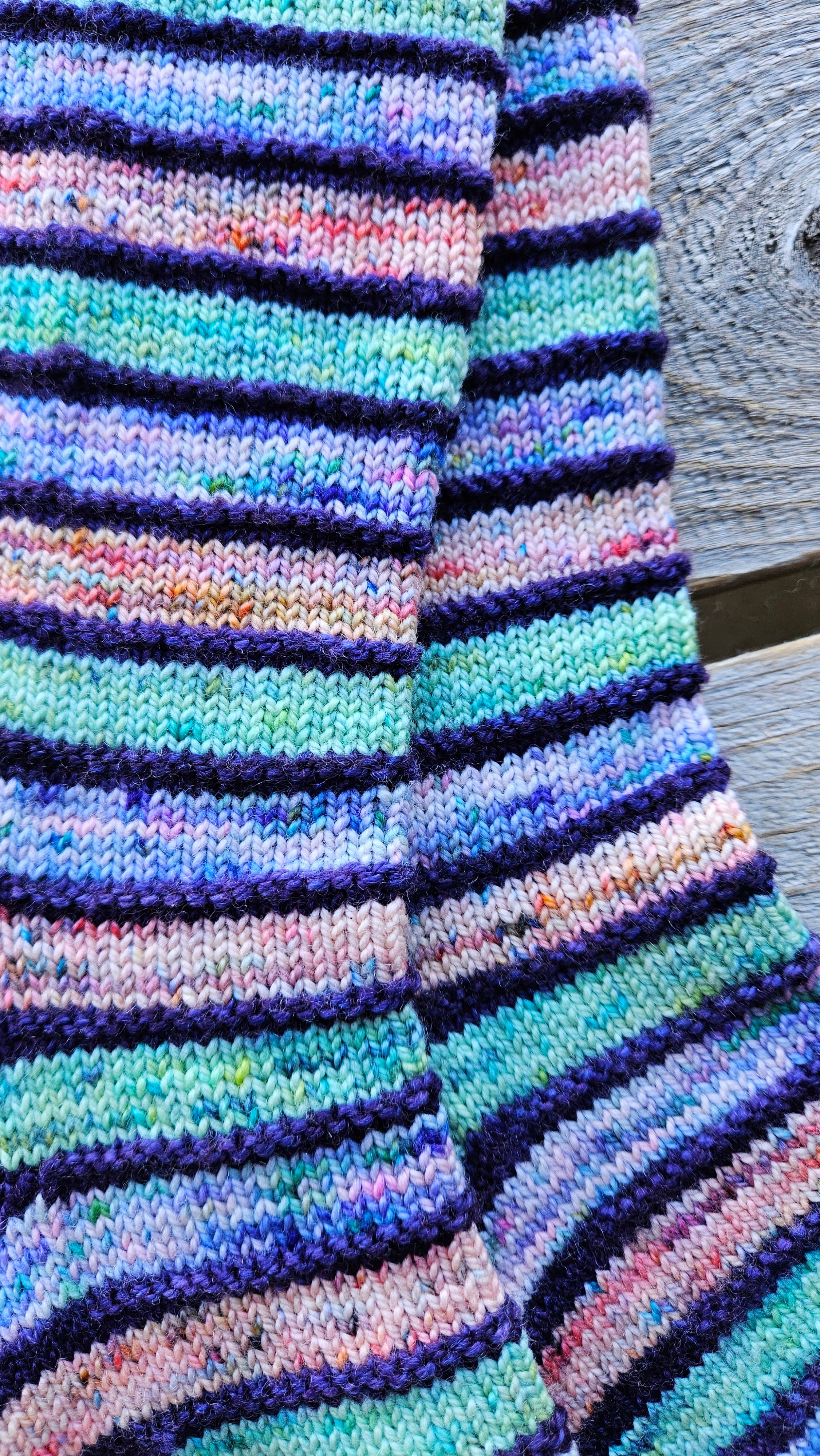 Koigu Wool Designs - Venta al por mayor Hilos - Kit de tejer calcetines a rayas2