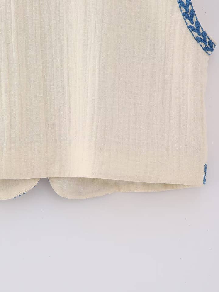 Rosa Clothing - Wholesale Outerwear Vest - Women's - Stylish Vintage Embroidery Cardigan Vest2