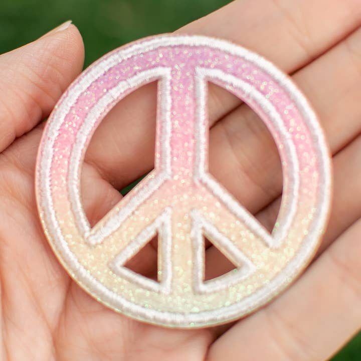 Écusson thermocollant à paillettes Ombré pour la vente par Rogue Society Apparel®️