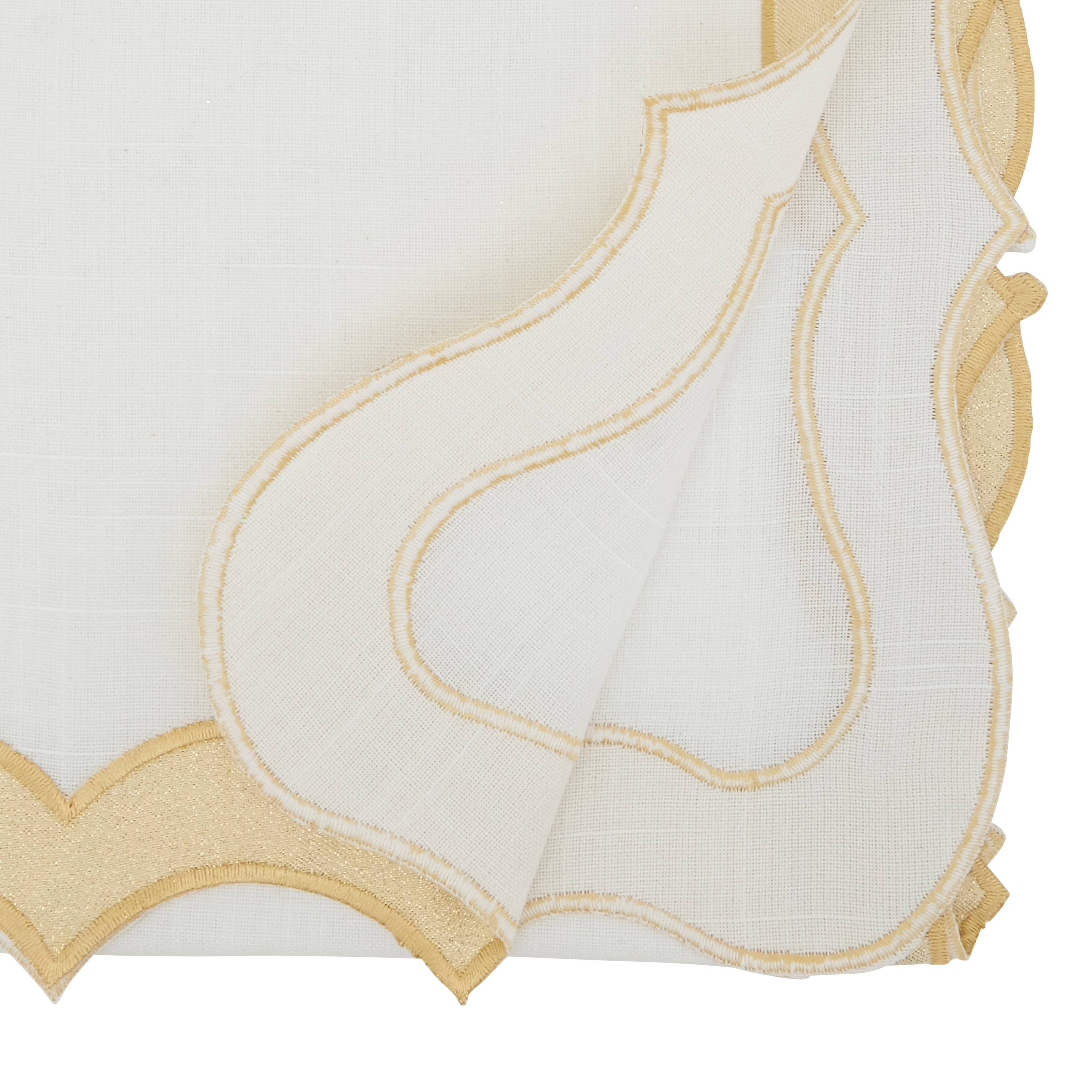 Saro Lifestyle - Wholesale Table Runner - Scallop Border Runner1