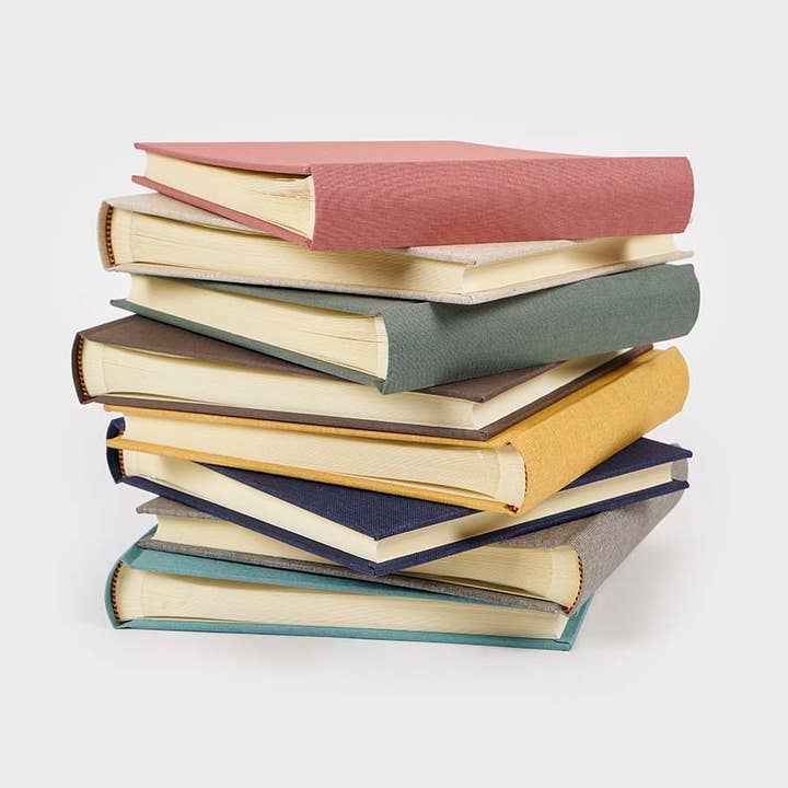 Pepa Paper Design - Wholesale Photo Album - 35x35 square ivory interior photo album10