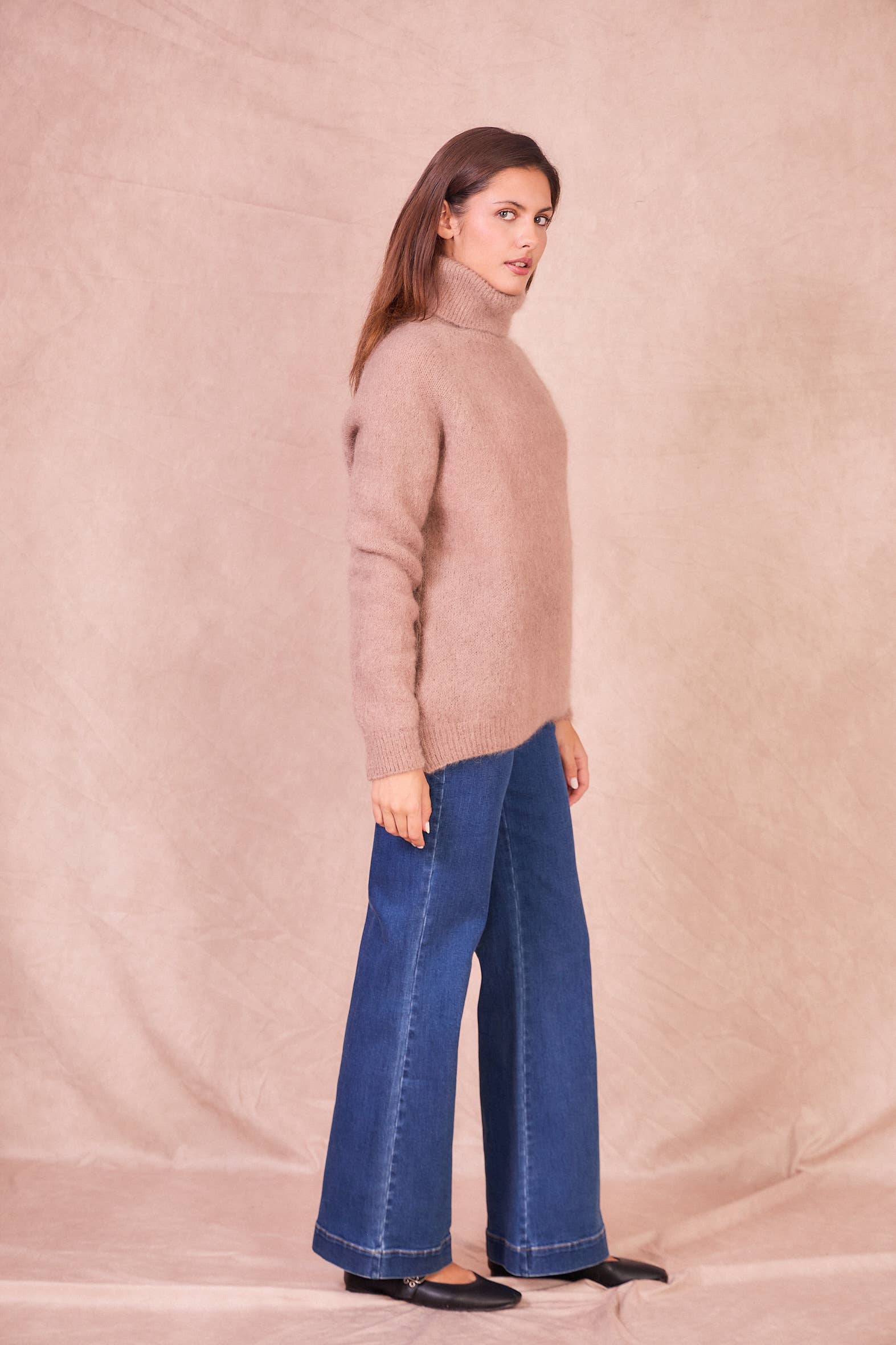 Calie Paris – Großhandel Strickpullover – Damen – Rollkragenpullover3