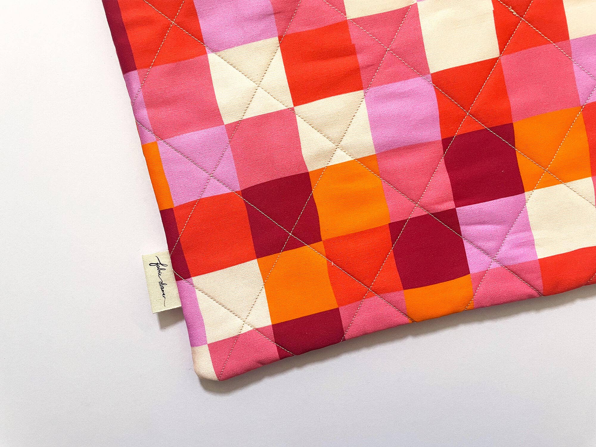 Fabric Drawer - Wholesale Book Cover - Handmade Quilted Book Sleeve – Picnic (Red)3