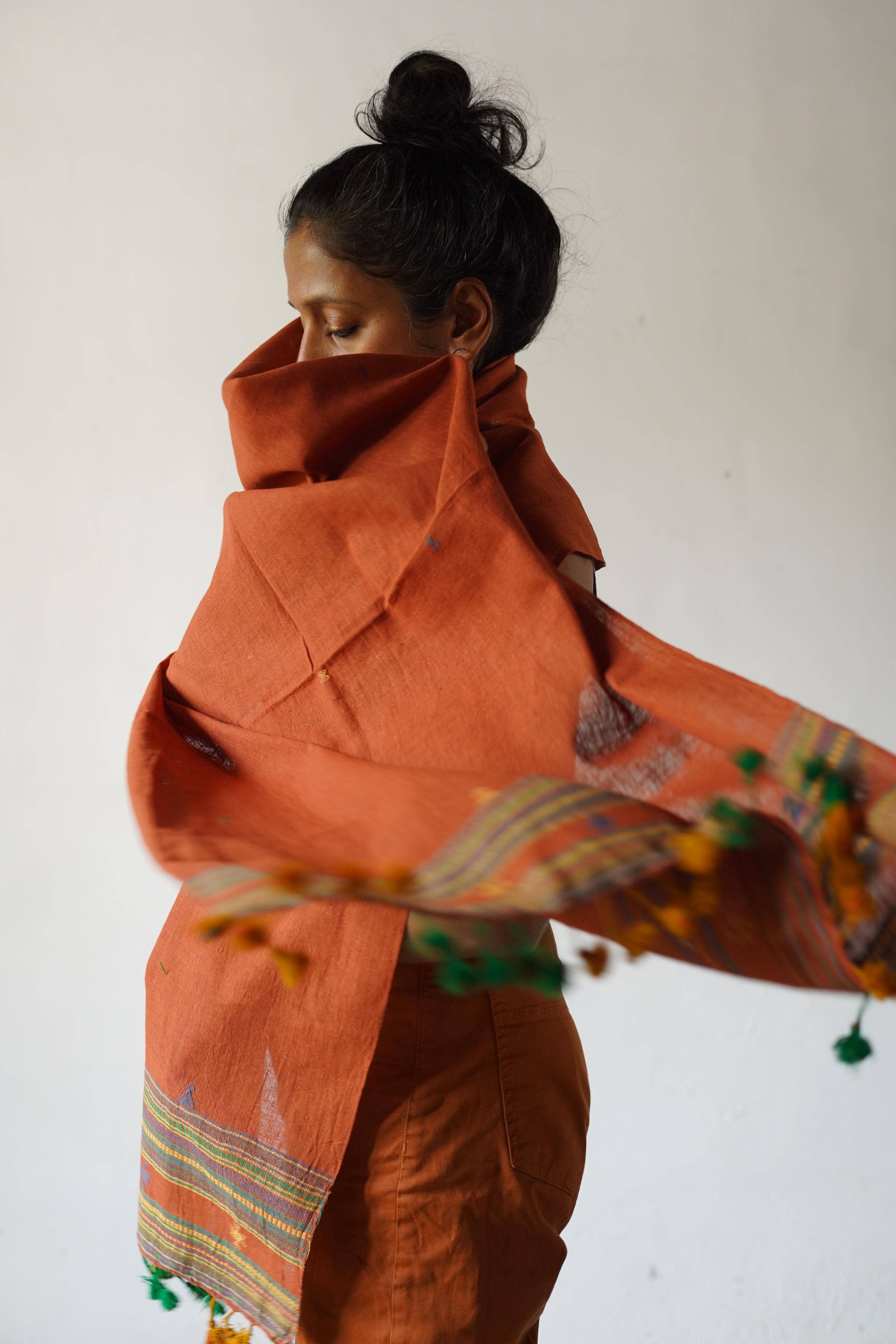 Annahmol - Wholesale Scarf - Unisex - Organic Indigenous Woven Cotton & Natural Dye Scarf4
