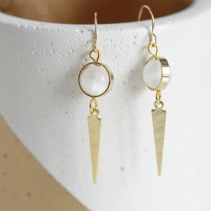 Kaiko Studio – Engroshandel Hængeøreringe og creoløreringe – Selenit- og trekantøreringe med krystal4