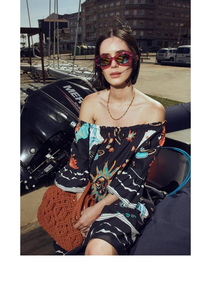 Open Shoulder Dress for wholesale by Dioxide