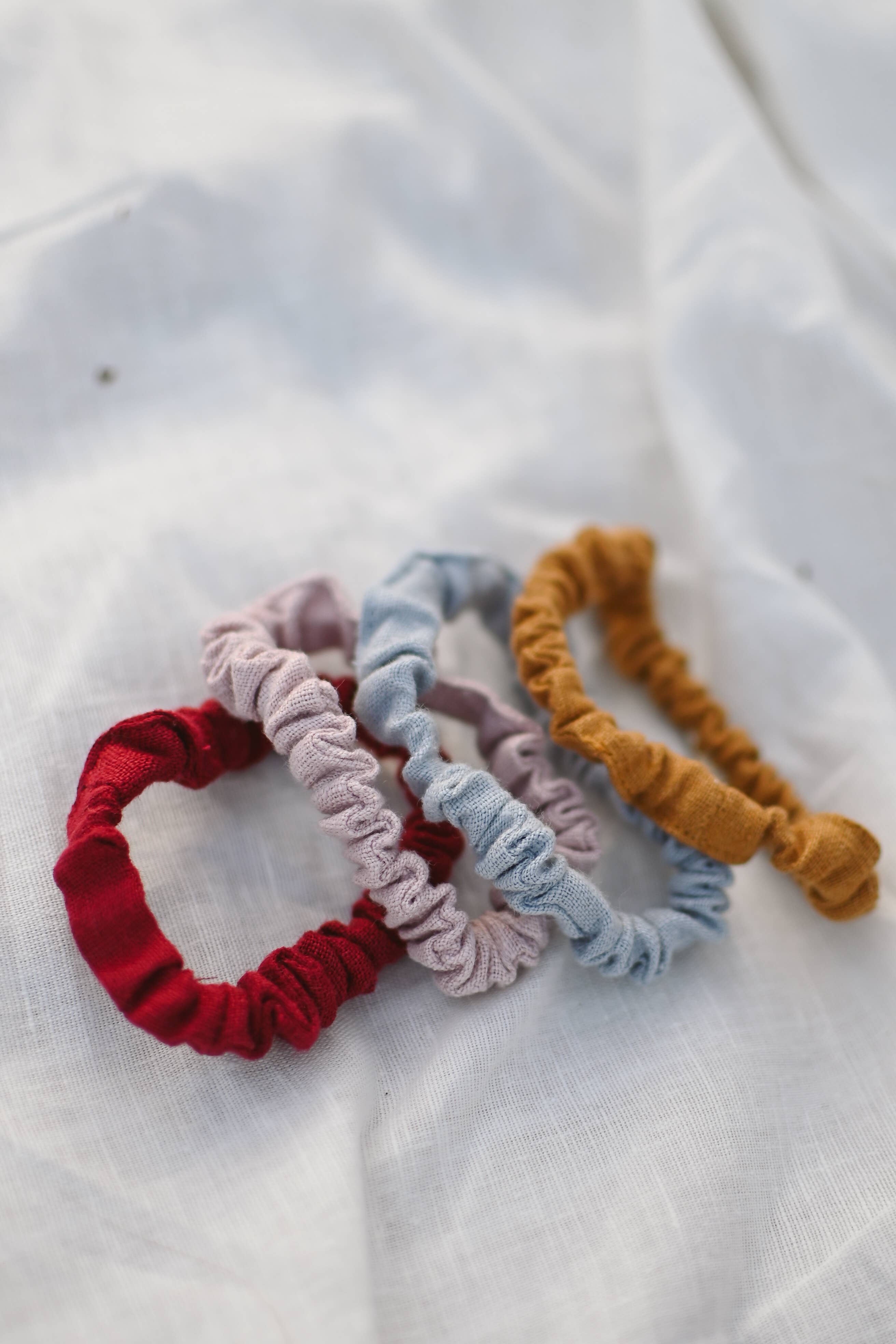 Lanika Atelier, Nika Korošec s.p. - Wholesale Hair Tie - Skinny 100% Linen Hair Elastic, No Plastic Scrunchies 6