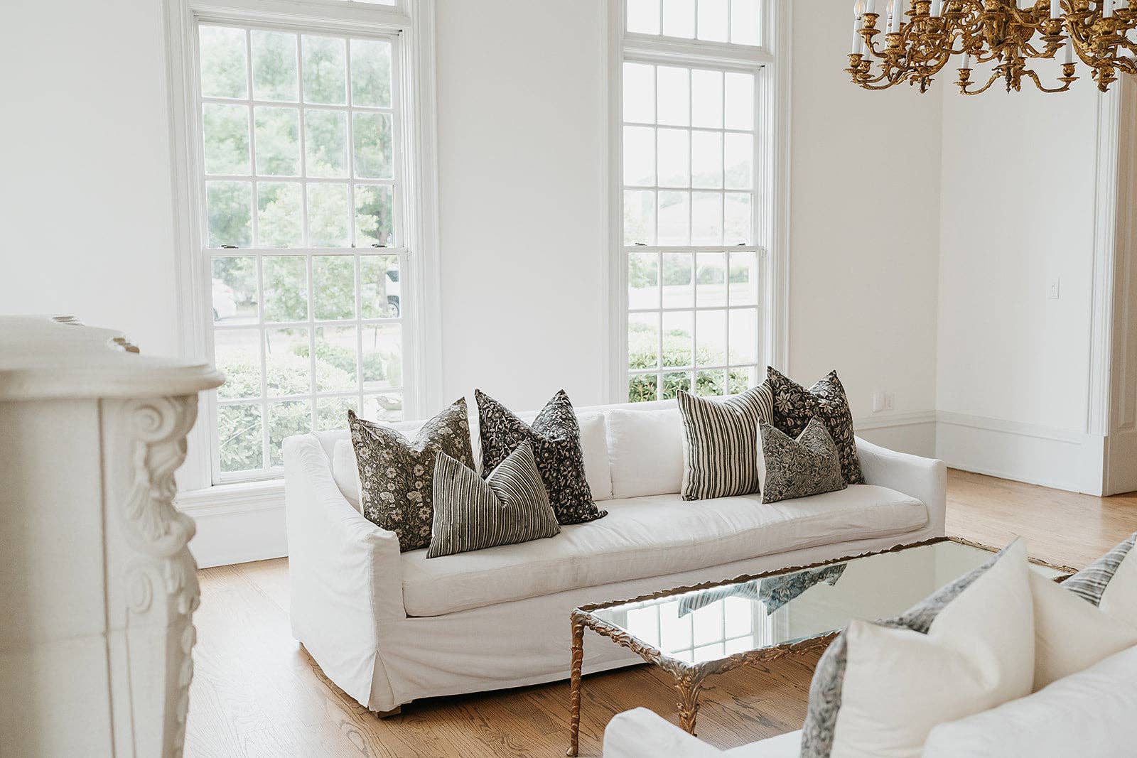 RuffledThread - Wholesale Throw Pillow Cover - Dejo- Indian Hand Block linen Lumbar pillow  cover6