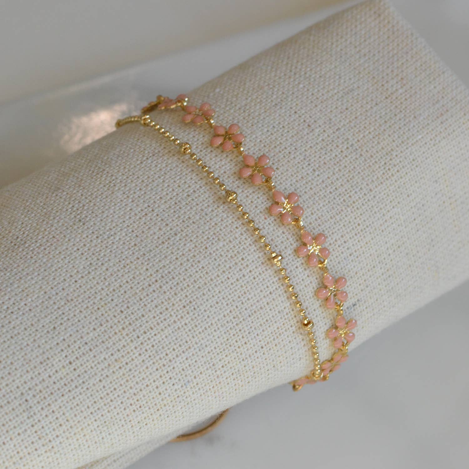 StarryNYC - Wholesale Schakelarmband - Verstelbare kettingarmbanden met gekleurde epoxyemaille bloemen6