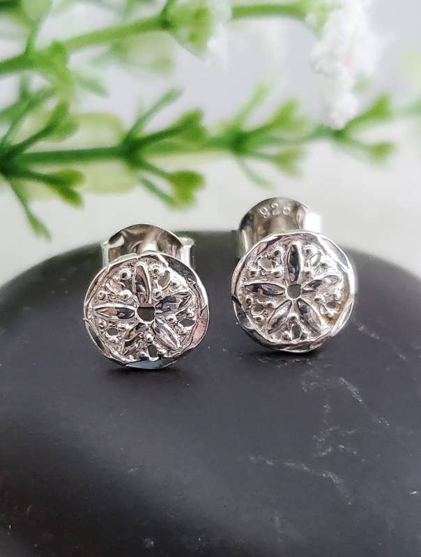 Sosie Designs - Wholesale Stud/Post Earrings - Silver Sand Dollar Studs4