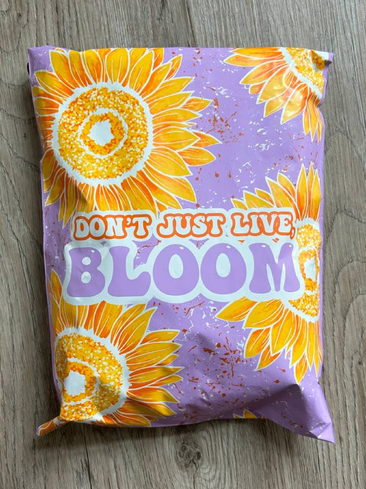 Don't Just Live BLOOM Mailers - 10x13 with Sunflowers 250 ct for wholesale by SomeFinn