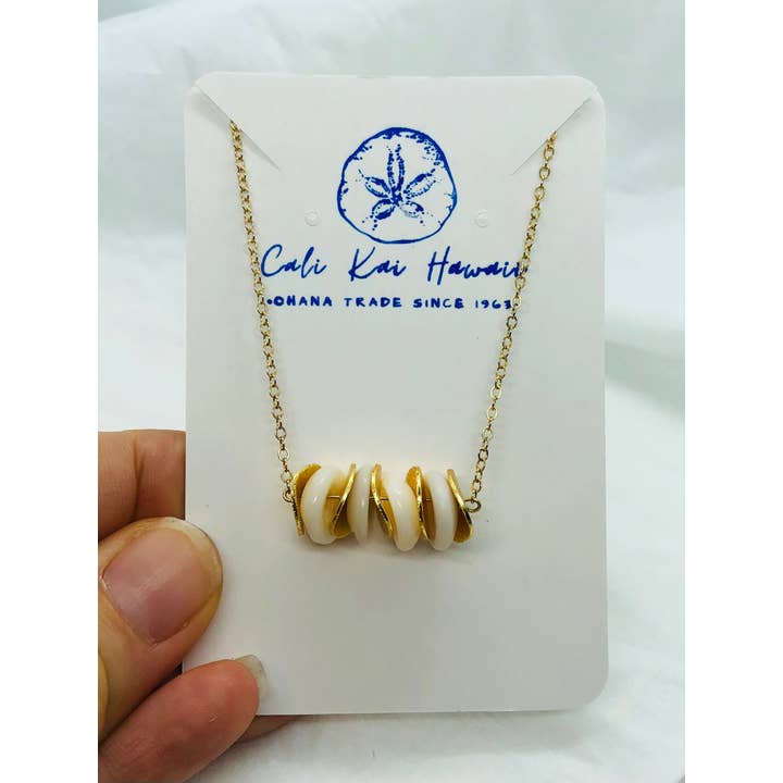 Cali Kai Hawaii - Wholesale Pendant/Charm Necklace - Puka Shell Necklace Gold FilledÂ