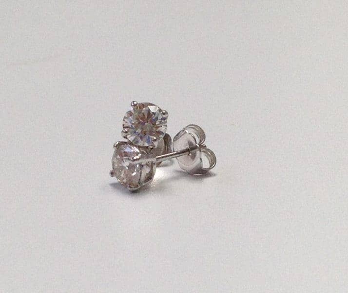 EVS Designs – wholesale Solitärörhängen – Ladies 14kt vitt guld runda lysande diamant Stud örhängen1