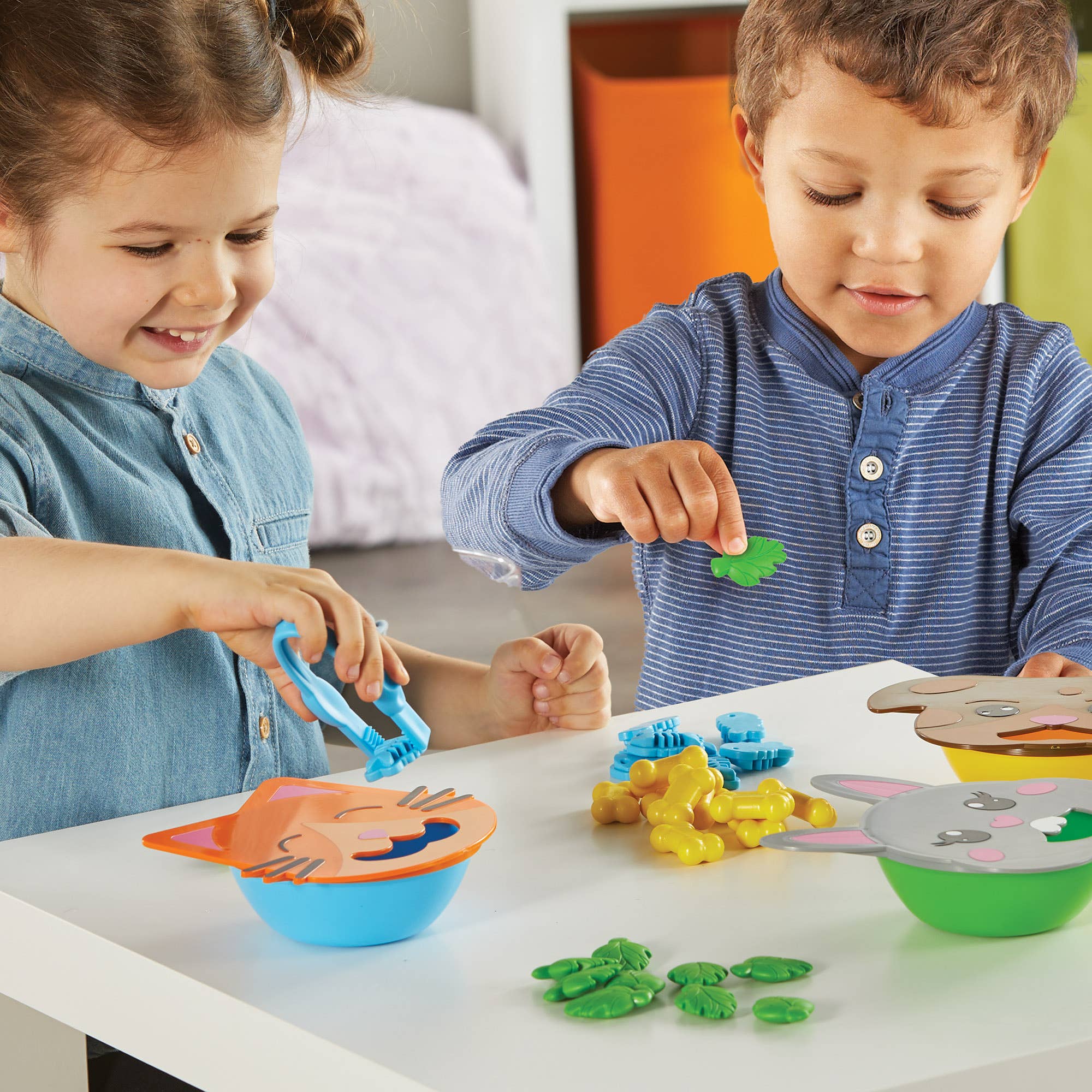 Learning Resources - Wholesale Toy Set - Kids - Fine Motor Feeding Friends3