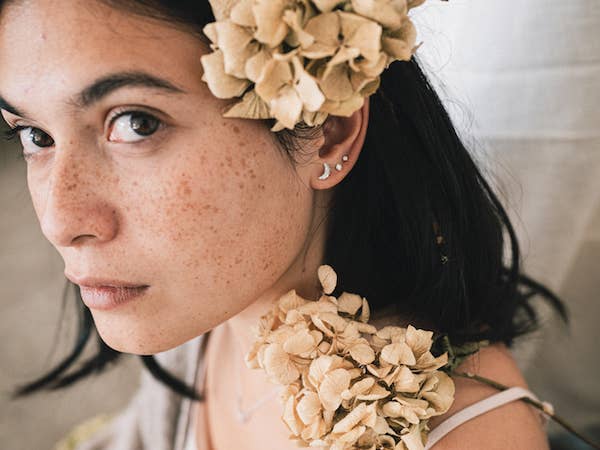 Fauna y Flora - Wholesale Stud/Post Earrings - Zodiac Earrings2