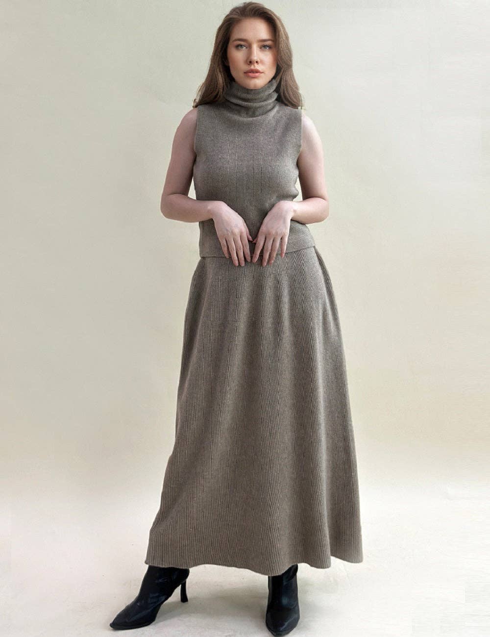 Sweetkama - Vendita all'ingrosso Completo top e gonna - Donna - Set maglione in maglia da donna in tinta unita 3 pezzi 0774