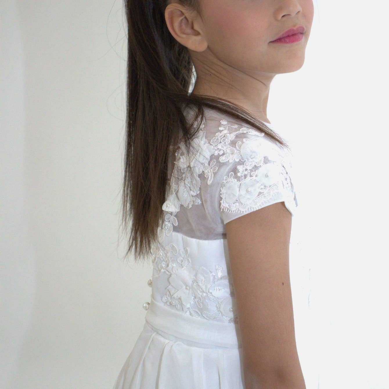 Yuko B - Wholesale Dress - Kids - JEANNE girl's dress - White18