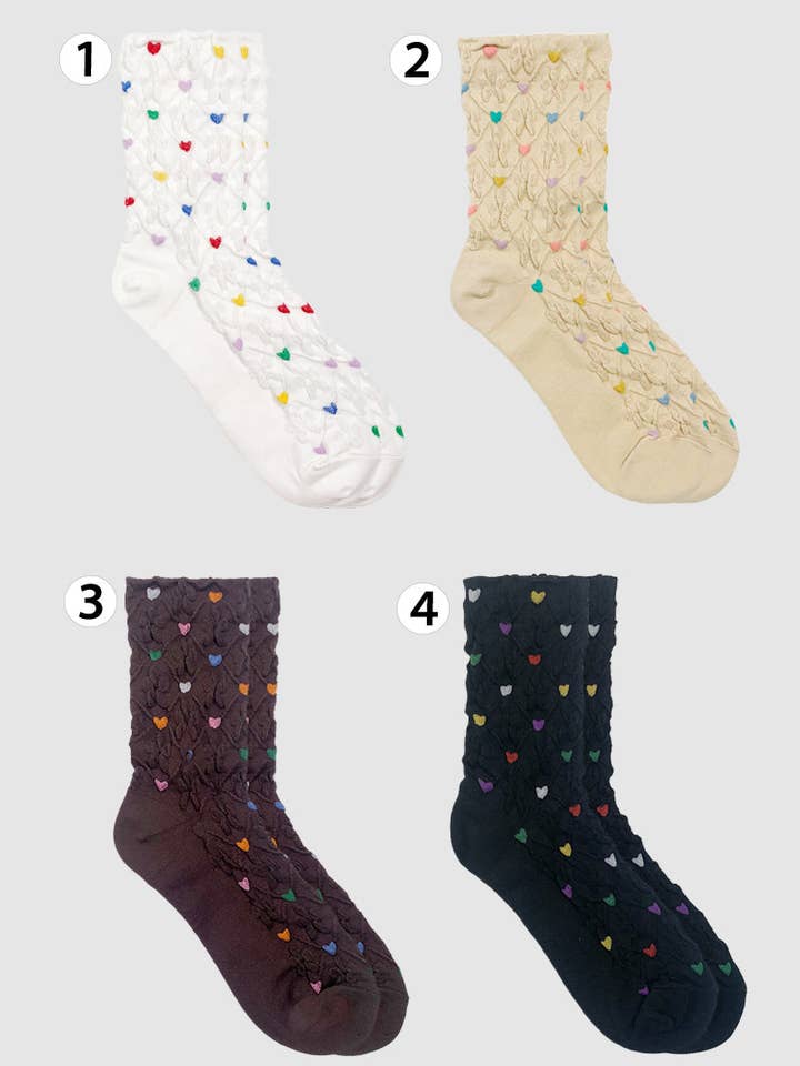 Women's Crew Embossing Heart Socks for wholesale by 7DAYSSOCKS