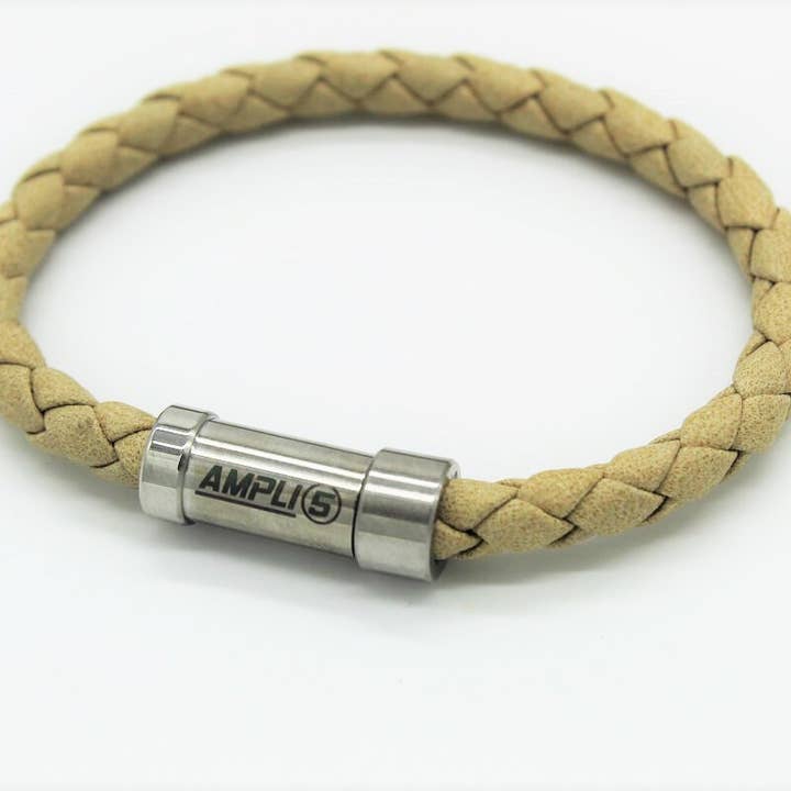 Energy bracelet (antique natural) for wholesale by Ampli5 Europe GmbH