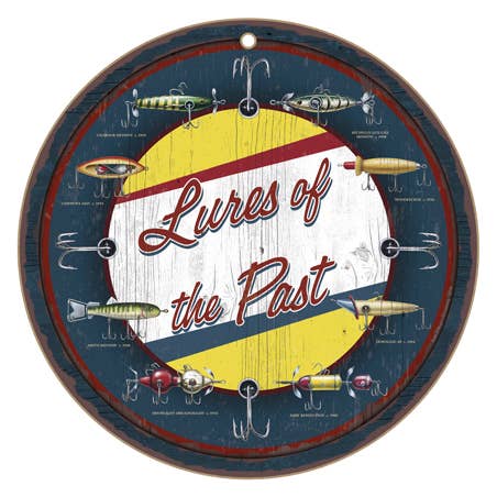 Leurres Os The Past sur plaque ronde en bois de 10", signe de JQ Licensing pour la vente par SJT Enterprises, Inc.