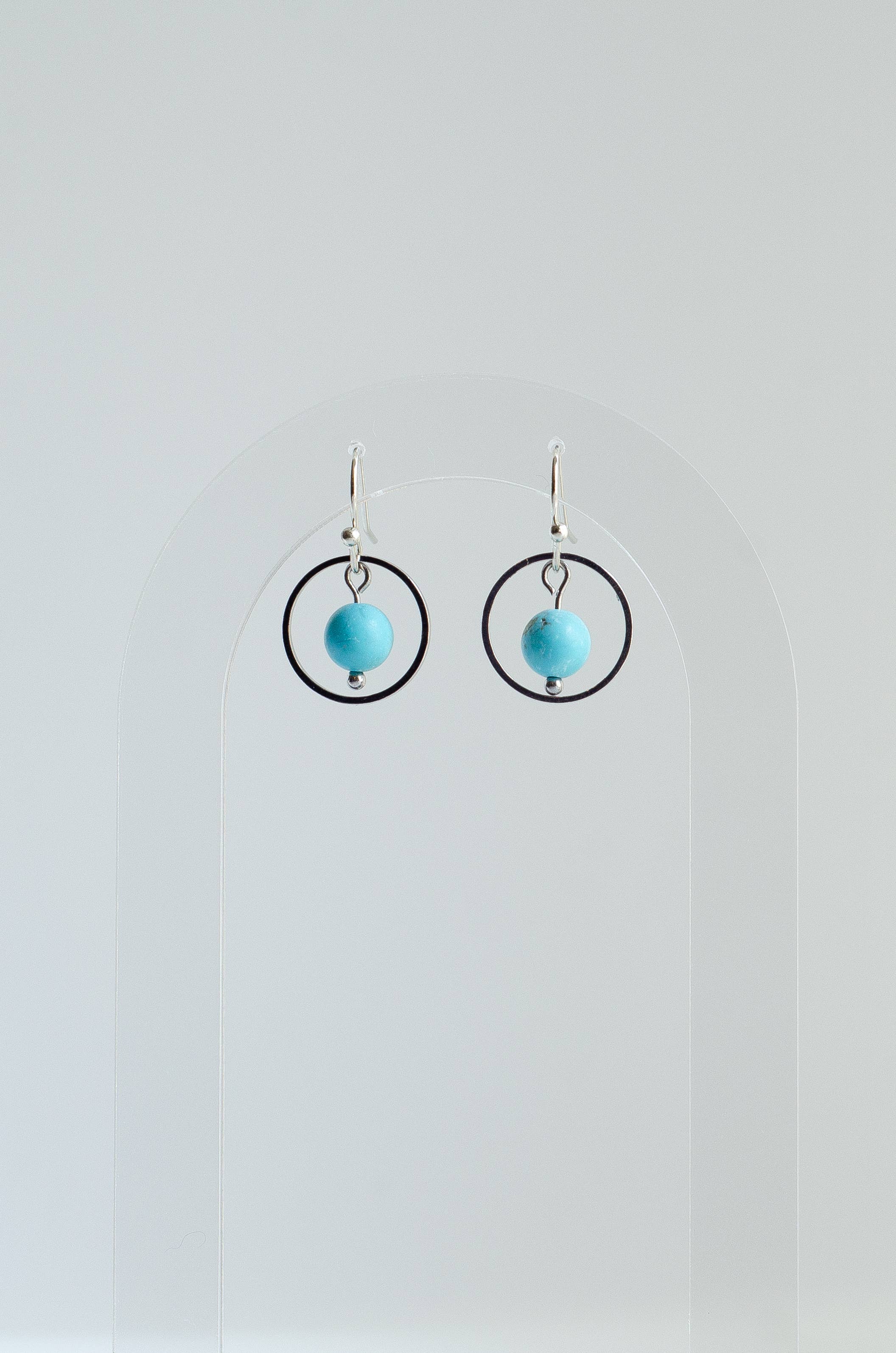 Hedge & Fox - Wholesale Dangle Earrings - Elisa