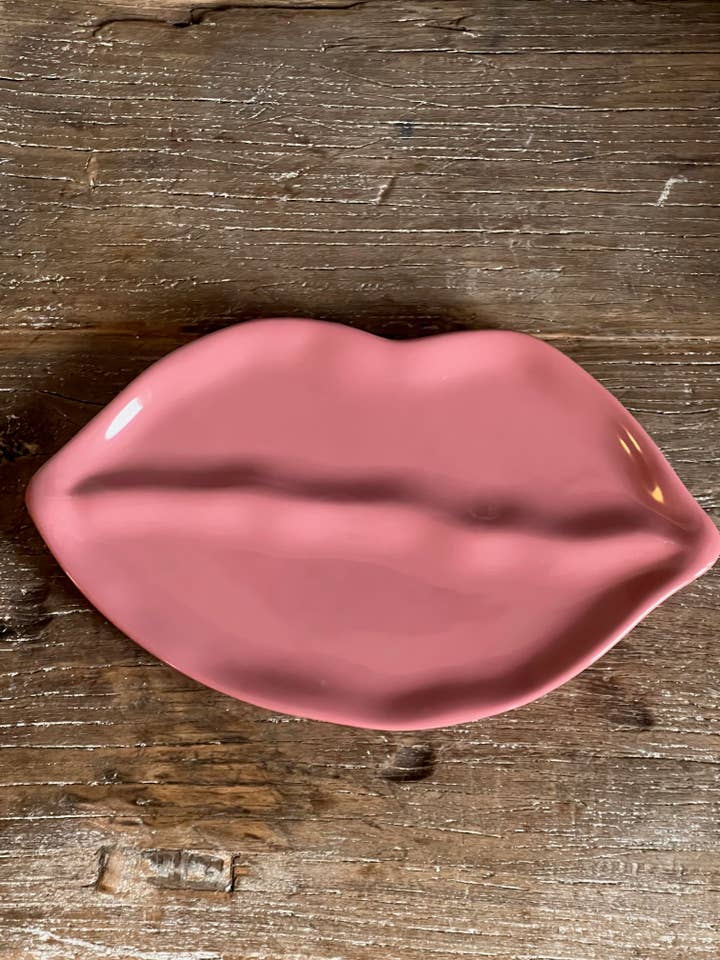 Sisi plate, lips Punch for wholesale by Sisi, house of style BV