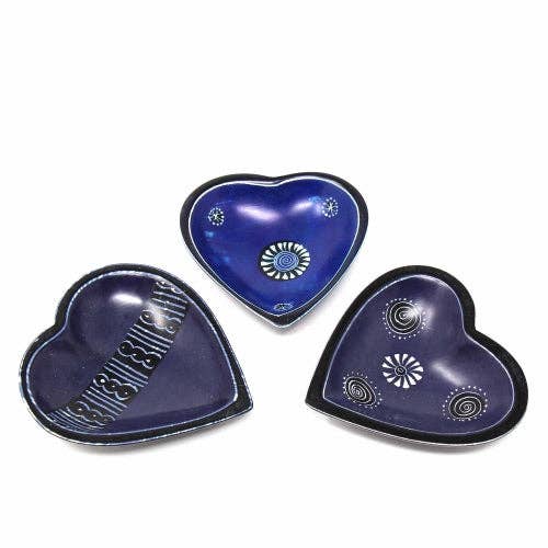 Global Crafts - Wholesale Decorative plate/dish/bowl - Single Soapstone Heart Bowls - Small 3.5-inch - Tribal Designs4