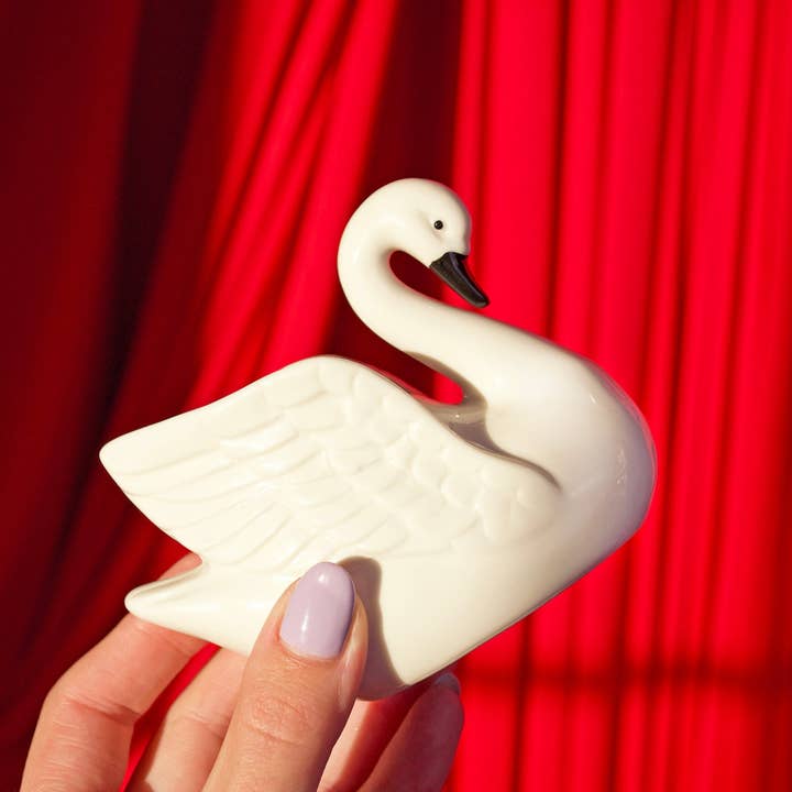 A Shop of Things - Wholesale Match Holder - Swan Match Striker