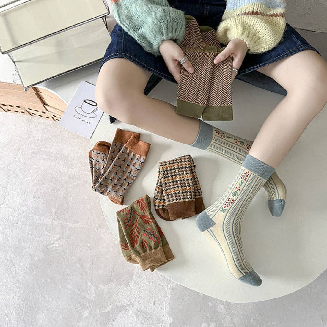 Funkyrel® Atzbranding Limited - Wholesale Socks - Women's - Rufia - Vintage Pattern Women's Socks for Fall & Winter8