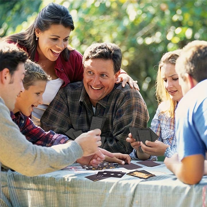 Shop Celino – wholesale Playing cards – Waterproof Plastic Playing Cards – Perfect for Gaming & Gift8