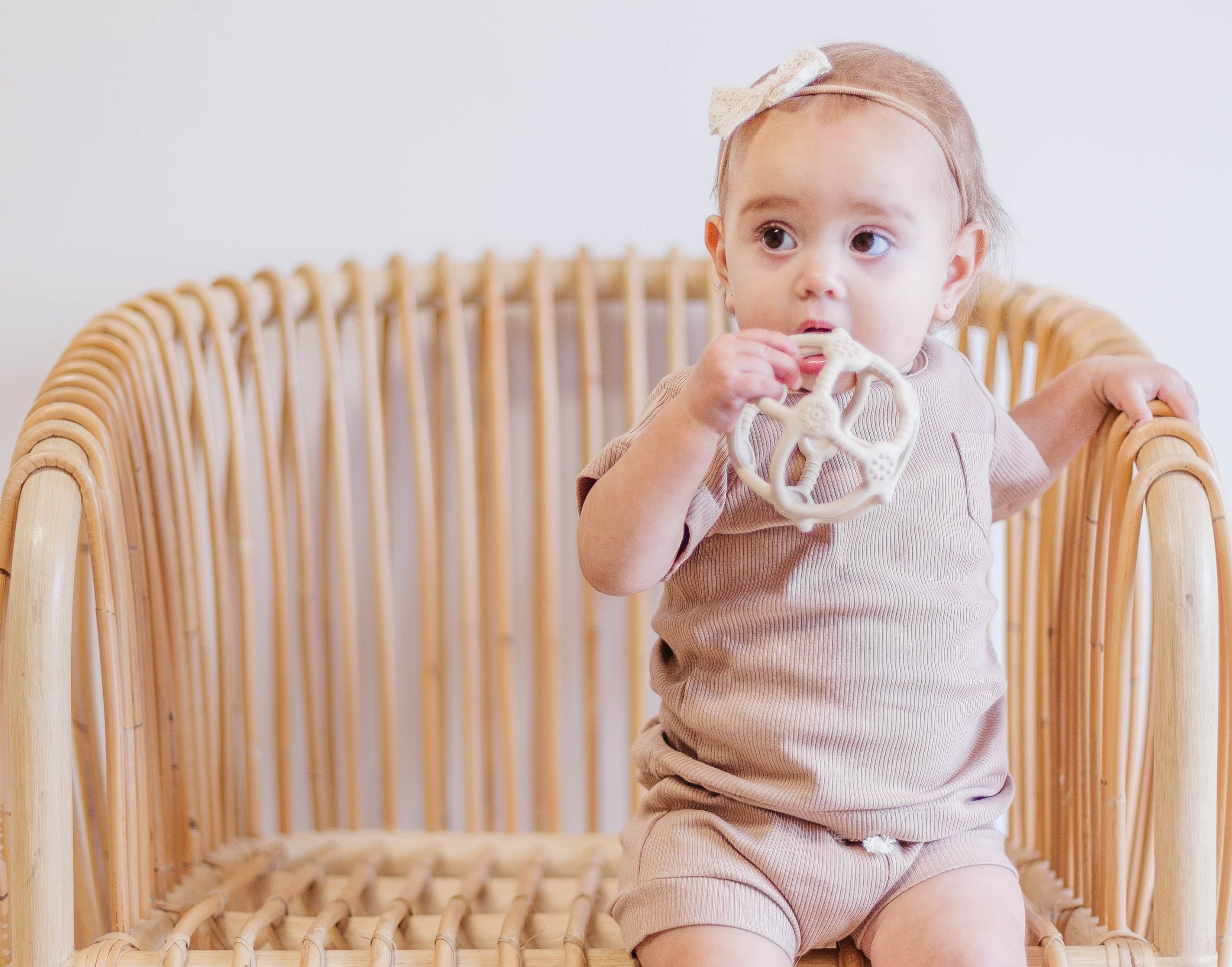 Ed & Co. - Vendita all'ingrosso Massaggiagengive (senza clip) - Neonati - Palla da dentizione con texture9