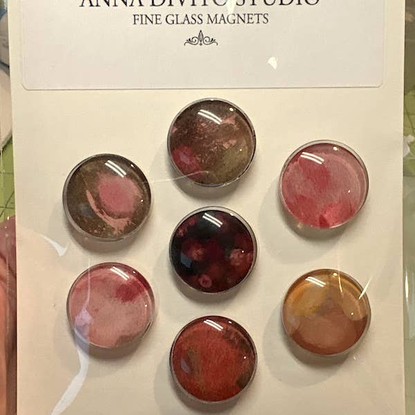 Anna DiVito Studio - Wholesale Magnet - PINK AWARENESS FLORAL MAGNET SET | ROUND GLASS | HANDCRAFTED