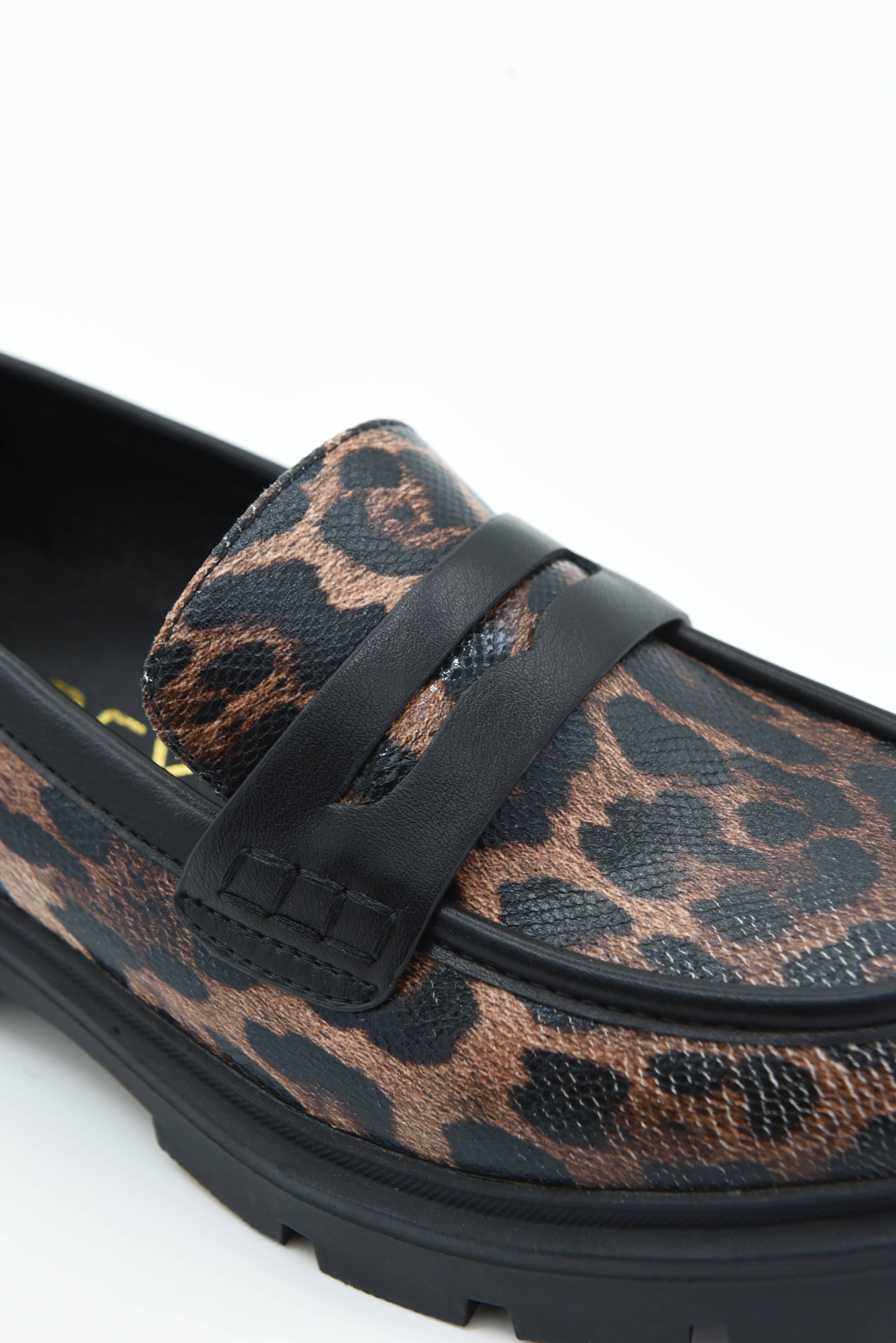 Azarey - Wholesale Loafers - Women's - Chunky snake animal-print loafer 459K050 15