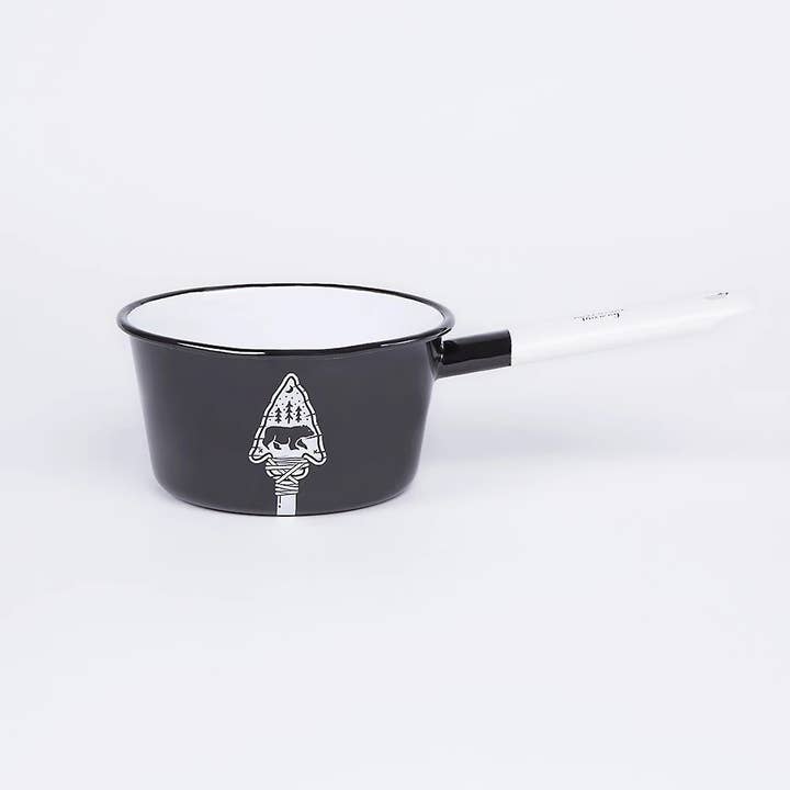 30.4 oz Saucepan | ARROW for wholesale by Emalco Enamelware