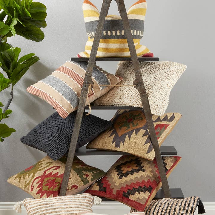 Pillow With Kilim Design for wholesale by Saro Lifestyle