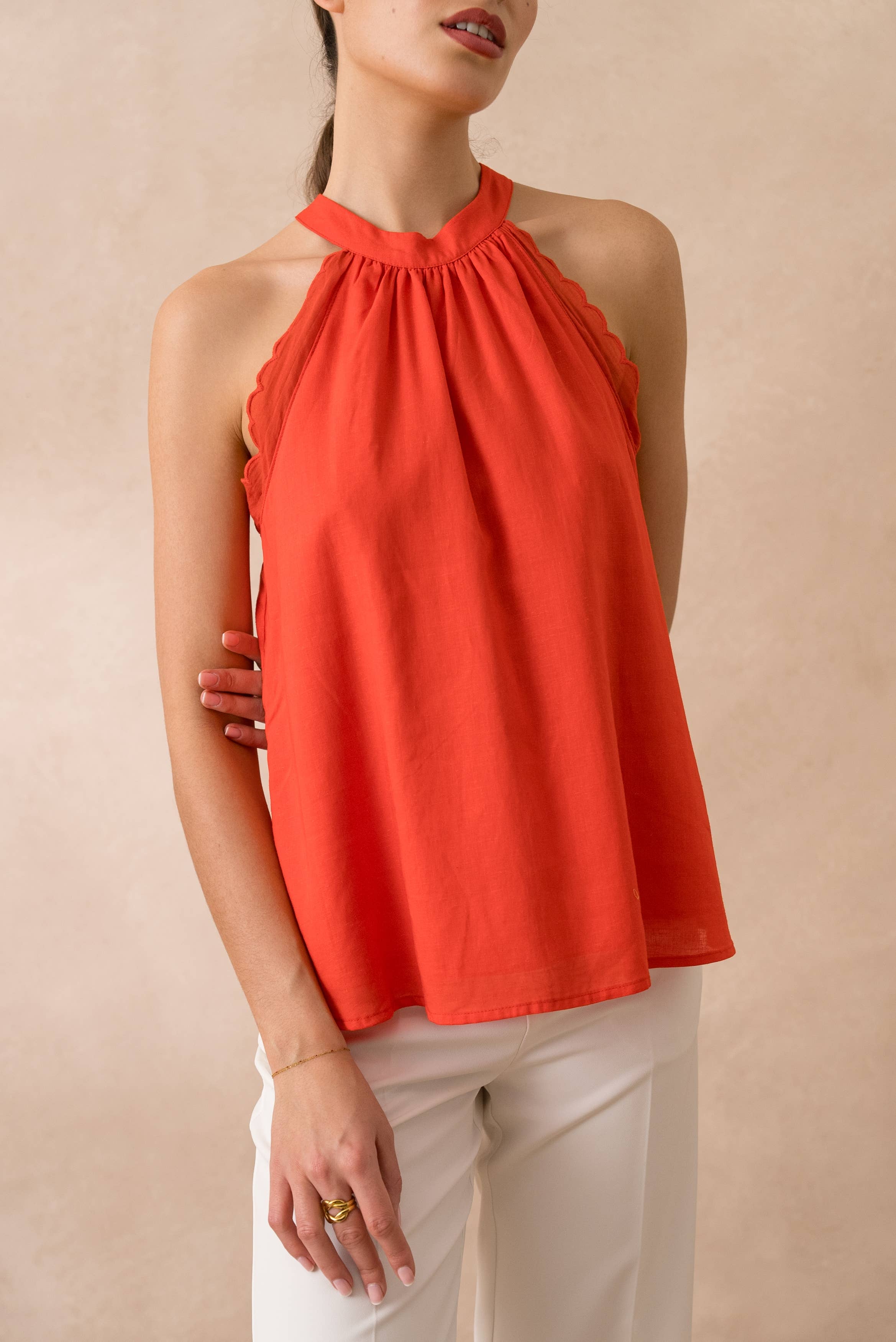 Attentif Paris - Wholesale Blouse - Women's - Top with bow neckline containing linen24