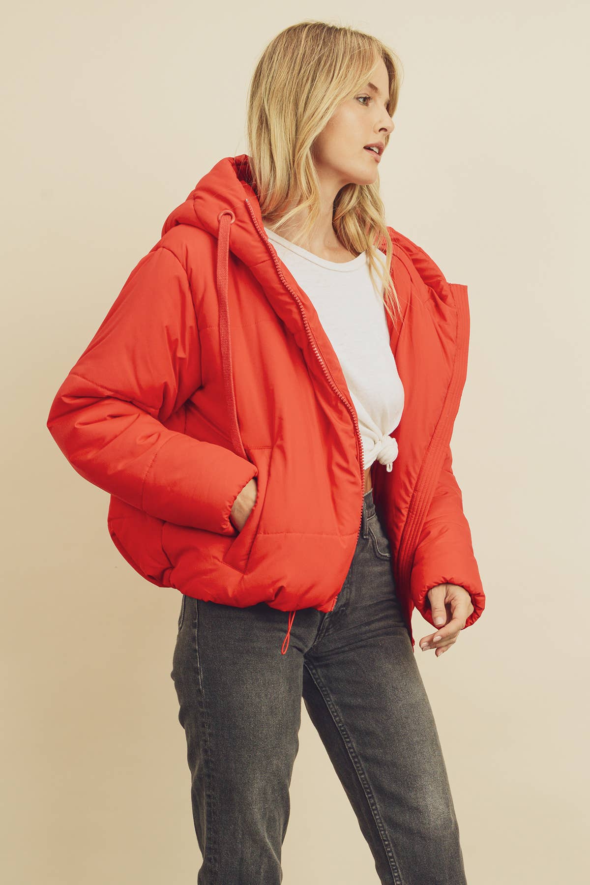 Dress Forum - Vente Doudoune – femme - Doudoune à capuche avec cordon de serrage FJ442414