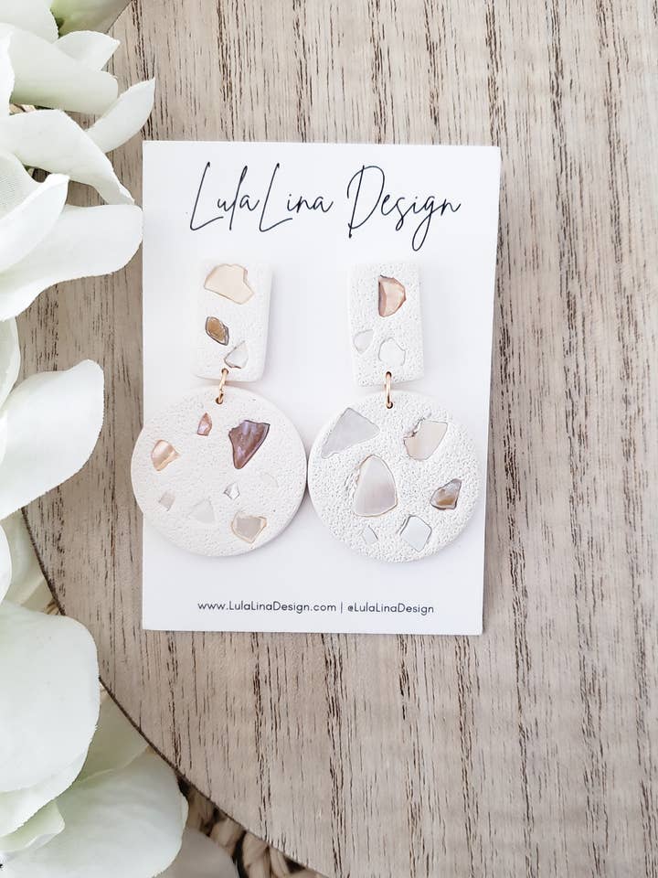 Muslingeskal cirkel | Polymer ler strand sommer øreringe for engroshandel hos LulaLina Design