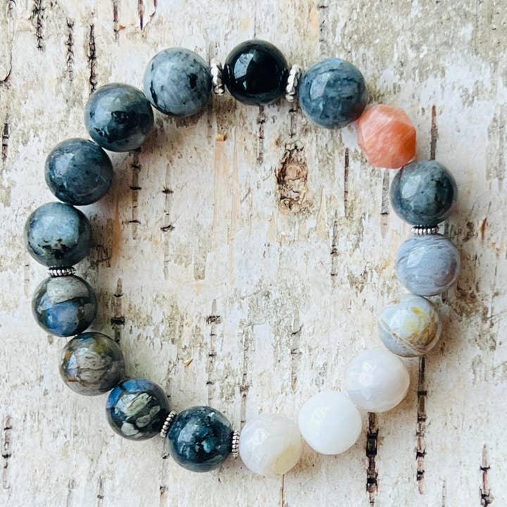 Embrace Our Souls - Wholesale Beaded Bracelet - Dark-Eyed Junco