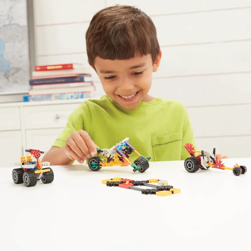 Basic Fun! UK – wholesale Building set – Child – Fast Vehicles Building Set4