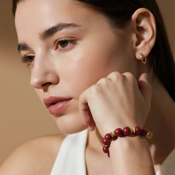 Larme De Sirene × Mankin Kralenarmband - Crimson Courage voor wholesale door Larme De Sirene