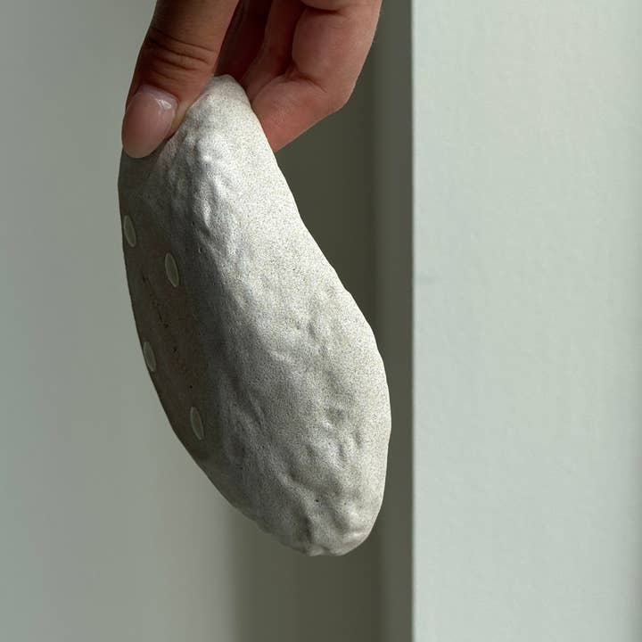 GINALADÉCO - Wholesale Sculpture - The Loma Sculpture | Almond4