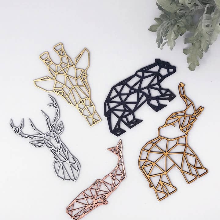 CSAcreative - Wholesale Ornament - Geometric Giraffe Ornament