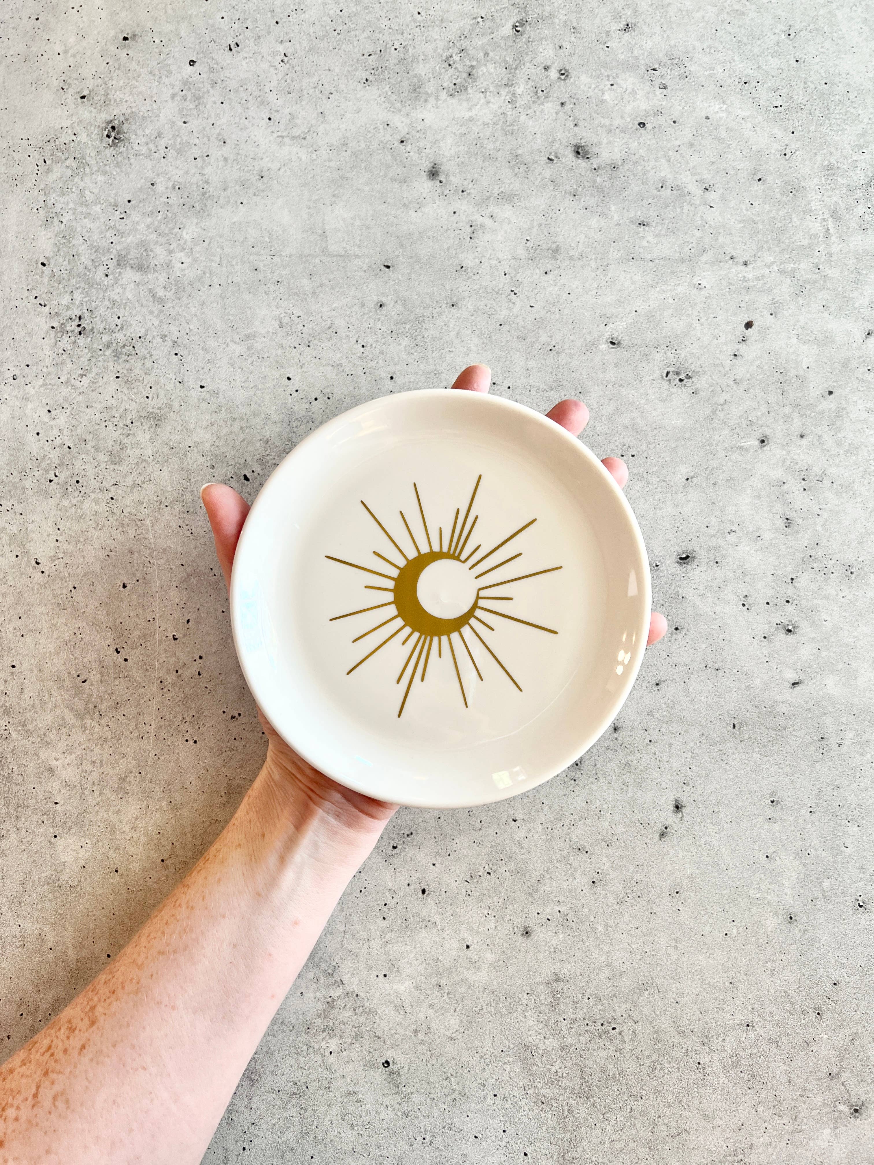 Wishcraft Goods - Wholesale Decorative Tray - Crescent Moon Magic Decorative Tray - Small 5.75"1