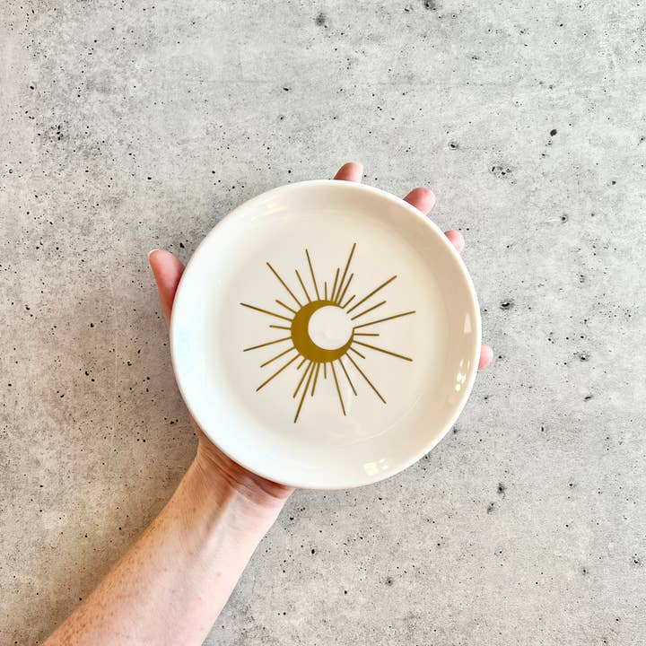 Wishcraft Goods - Wholesale Decorative Tray - Crescent Moon Magic Decorative Tray - Small 5.75"1