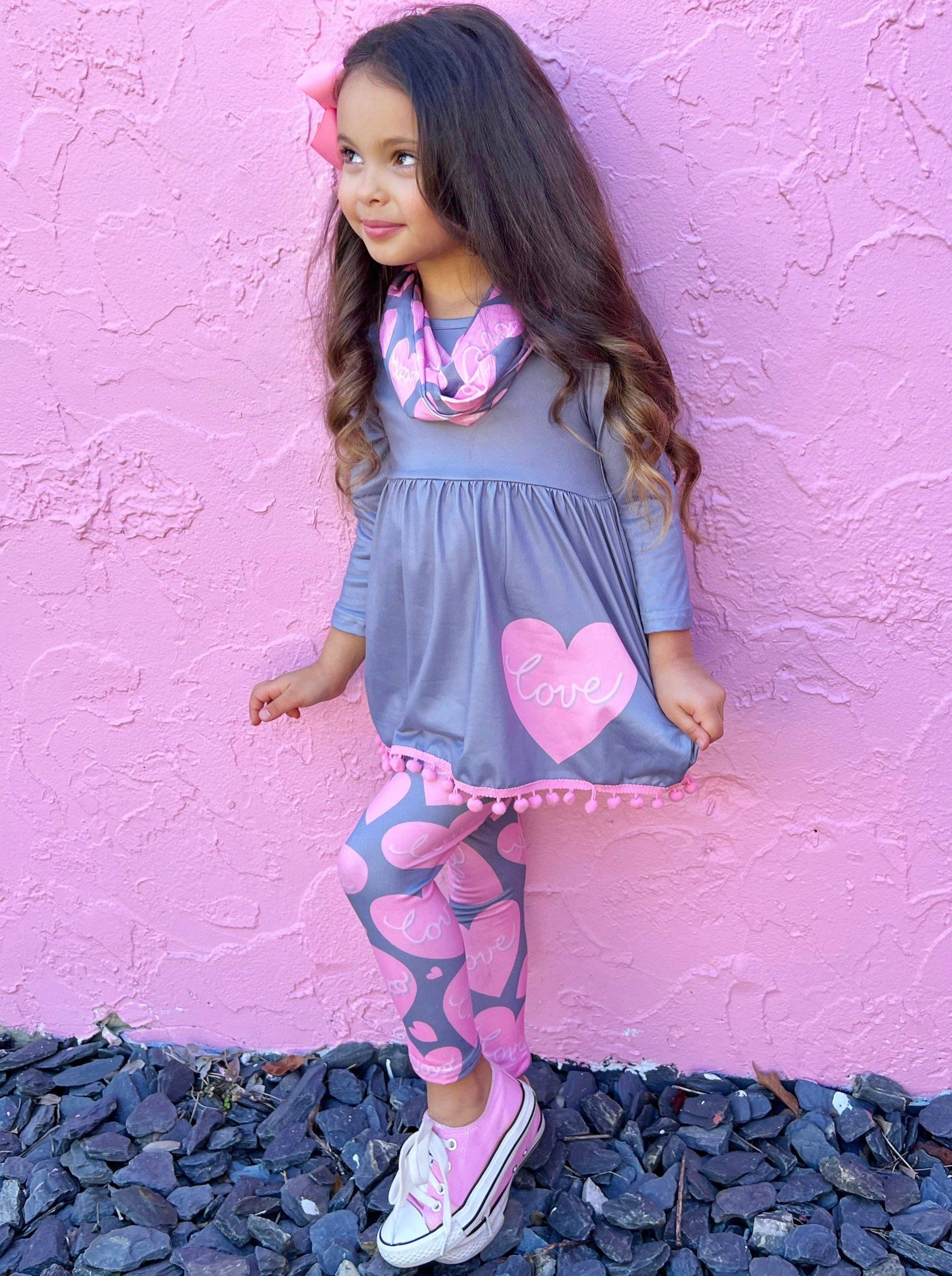 Grey Tunic w/ Pink Heart Graphic, Scarf & Heart Print Legging Set for wholesale on Faire2