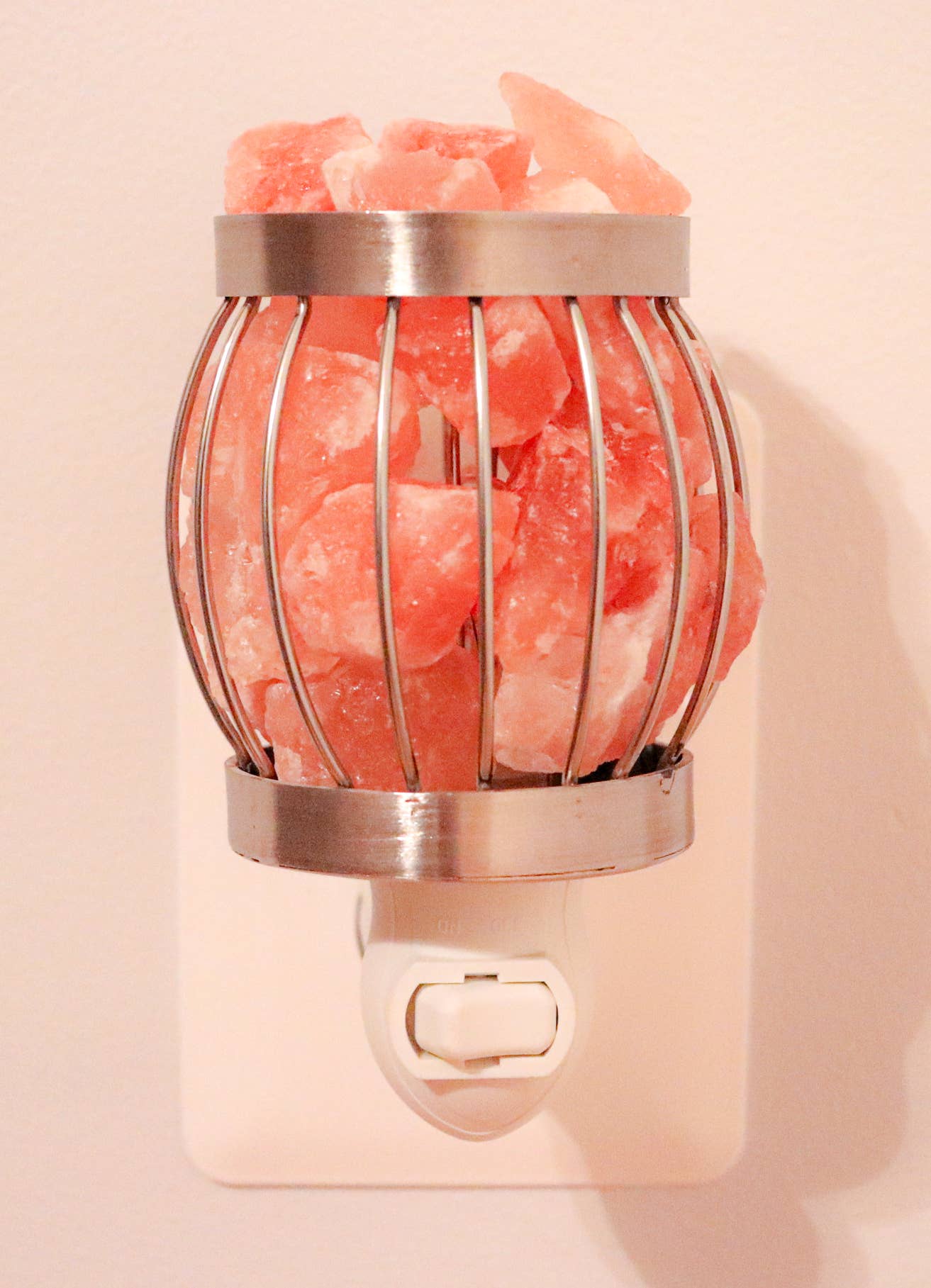 Himalayan Secrets - Wholesale Night Light - Stainless Steel Basket w/ Salt Rocks- Night Light3